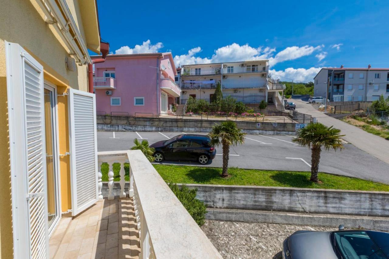 Seaview Apartment Crikvenica Exterior photo